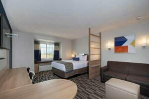 Гостиница Microtel Inn & Suites by Wyndham Loveland в Лавленде