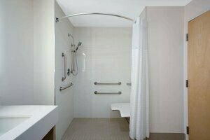 Гостиница La Quinta Inn & Suites by Wyndham Manassas Va-Dulles Airport в Манассасе