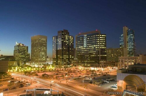 Гостиница Hilton Garden Inn Phoenix Midtown в Финиксе