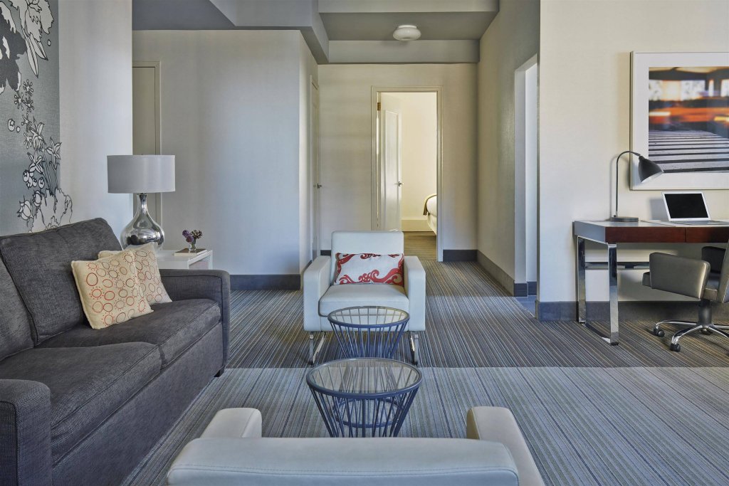 Фото Stewart Hotel