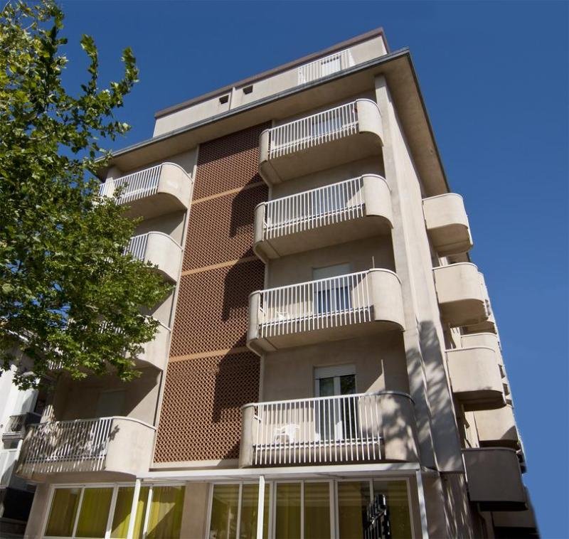 Фото Little Hotel