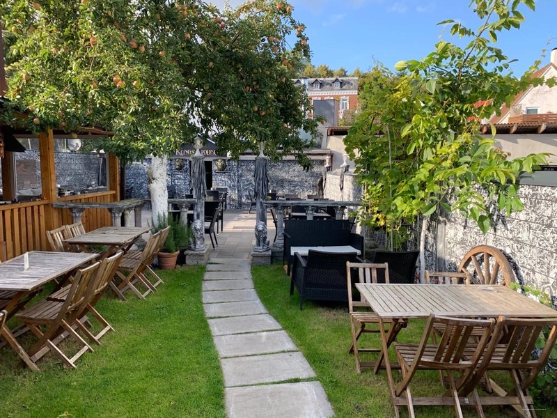 Фото отеля 2