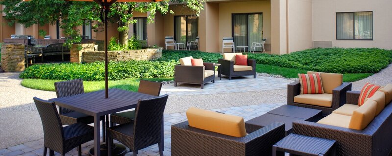 Фото Courtyard by Marriott Lexington North