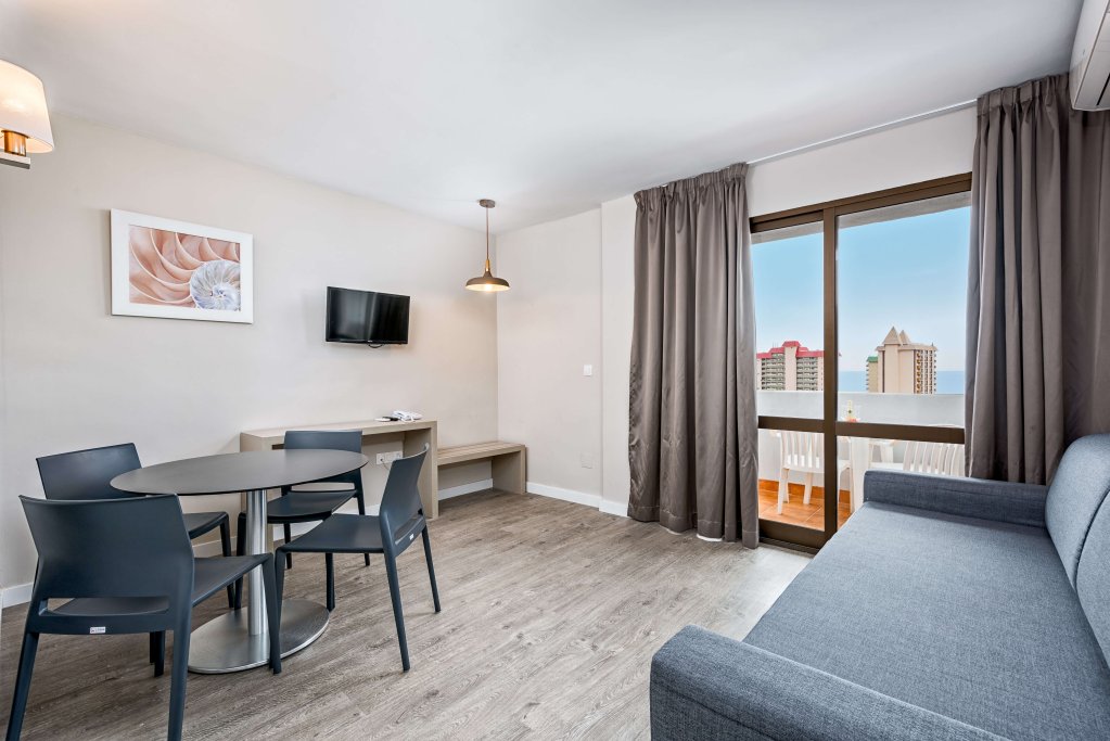 Фото Aparthotel Veramar