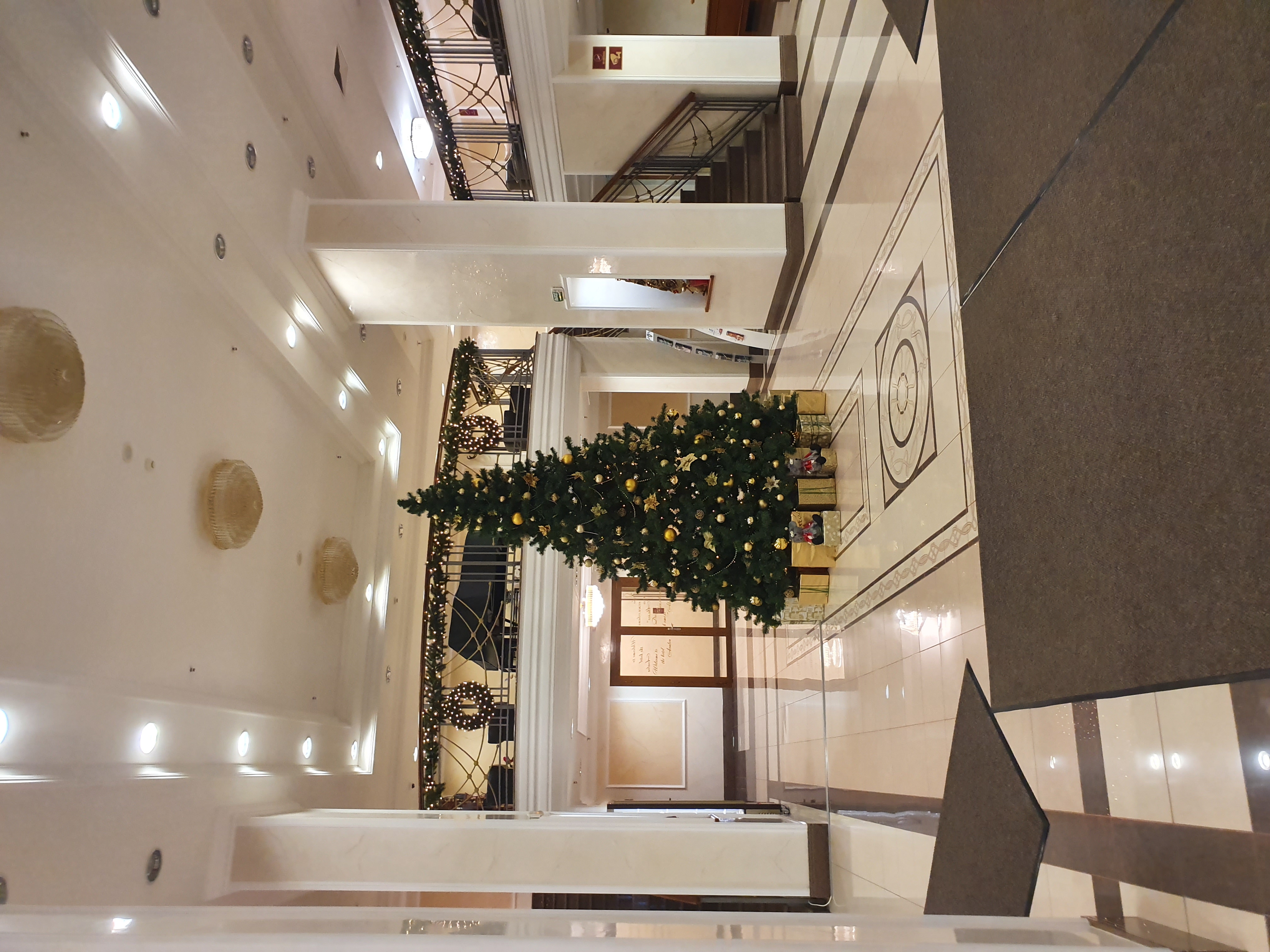 Фото Авалон