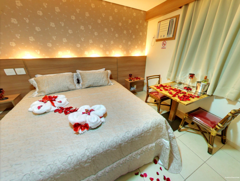 Фото Amazon Plaza Hotel