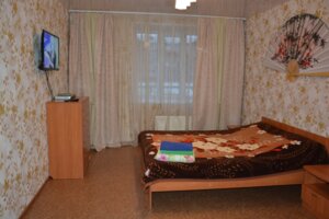 City Lights (Chernogorsk, ulitsa Kalinina, 16) ، فندق