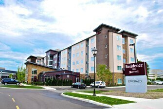 Гостиница Residence Inn Cleveland Avon at The Emerald Event Center