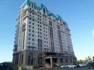 Alanda Hotel