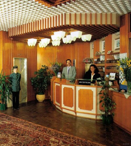 Внешний вид отеля Hotel Cavalieri Palace в Езоле, фото 4