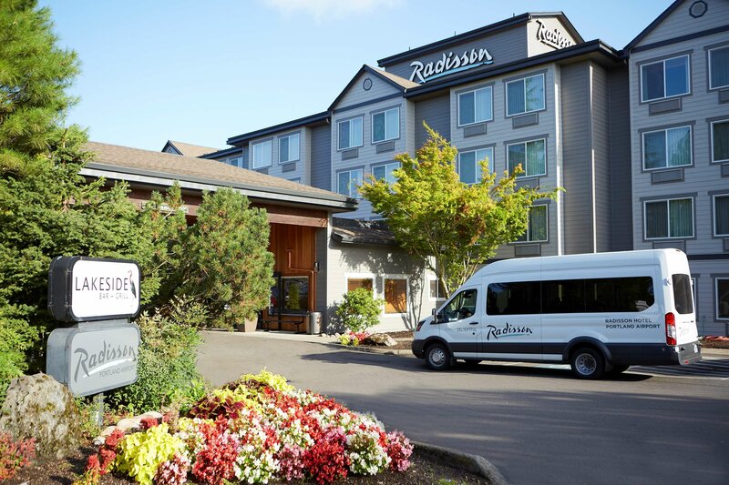 Гостиница Radisson Hotel Portland Airport