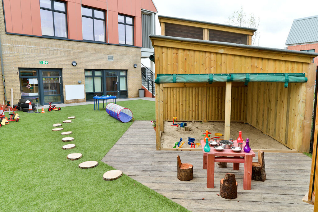 School Bright Horizons Chelmsford Day Nursery and Preschool, England, photo