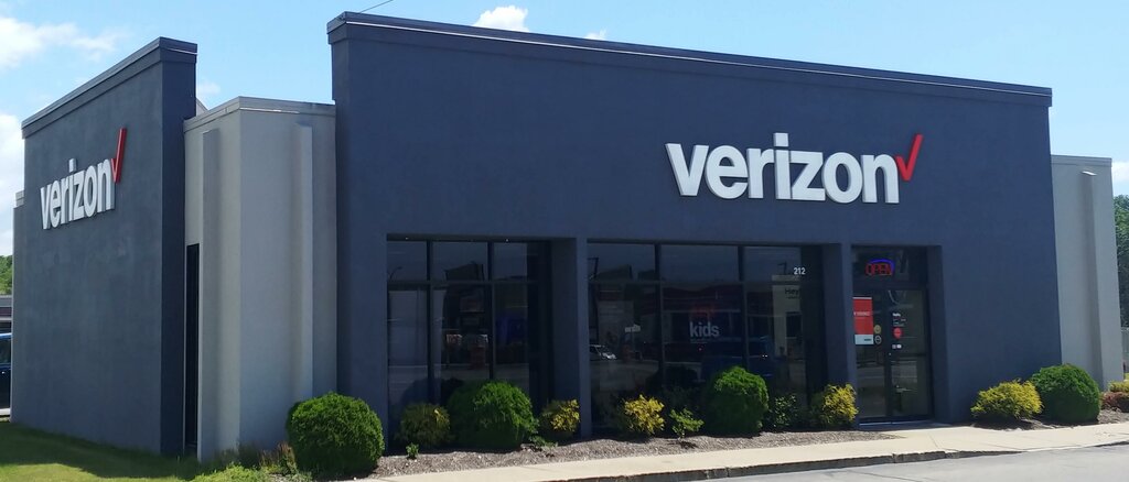 Mobile phone store Verizon Authorized Retailer - Cellular Sales, State of New York, photo