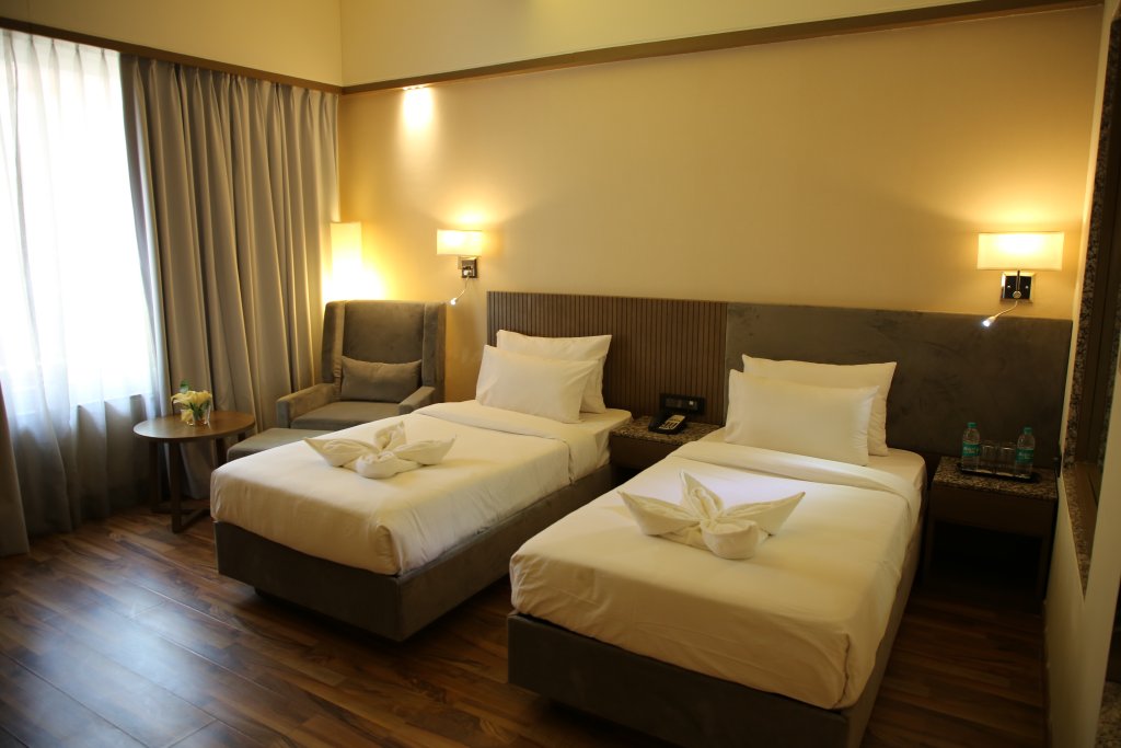 Фото Отель Hariyali Resort