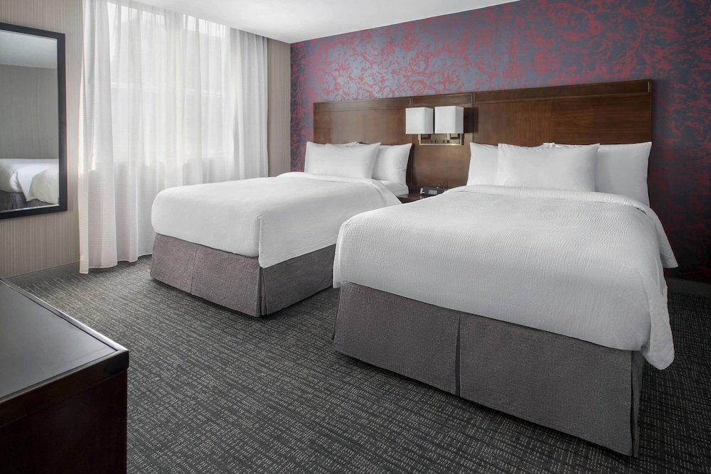 Фото Courtyard by Marriott New York Manhattan/SoHo