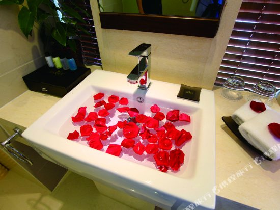 Фото Barry Boutique Hotel Sanya