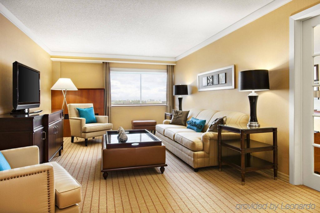 Фото Sheraton Laval Hotel