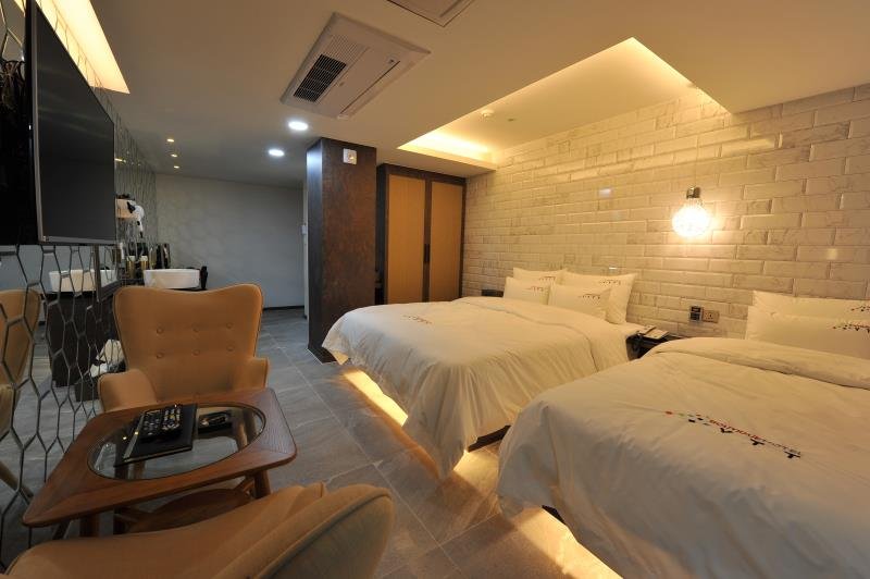 Фото Ytt Hotel Nampo