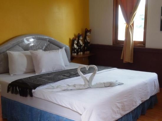 Фото Sri Trang Hotel