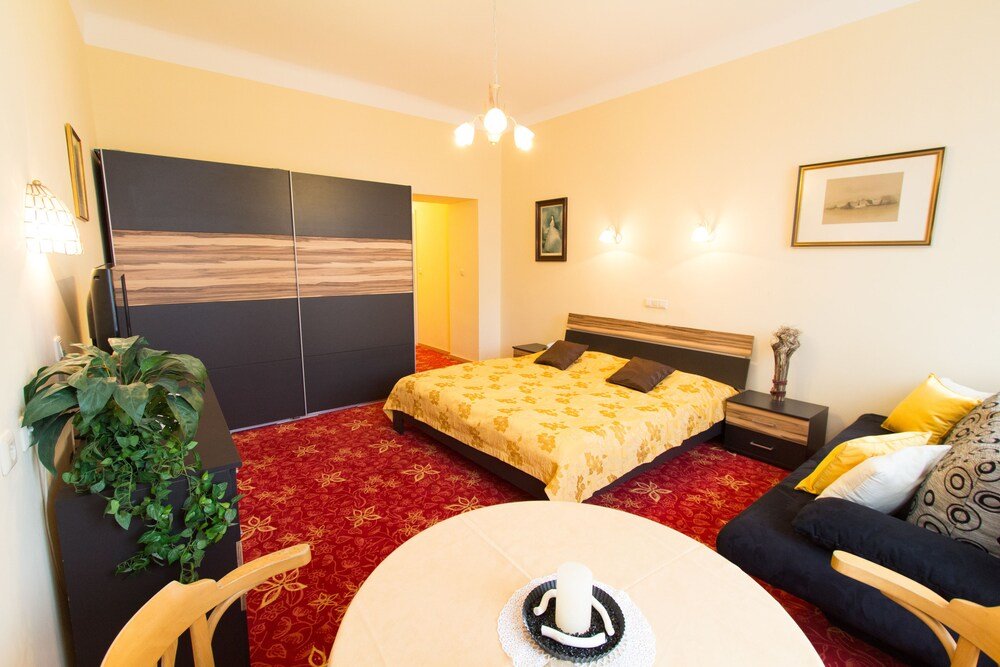 Фото Hotel & Apartments Klimt