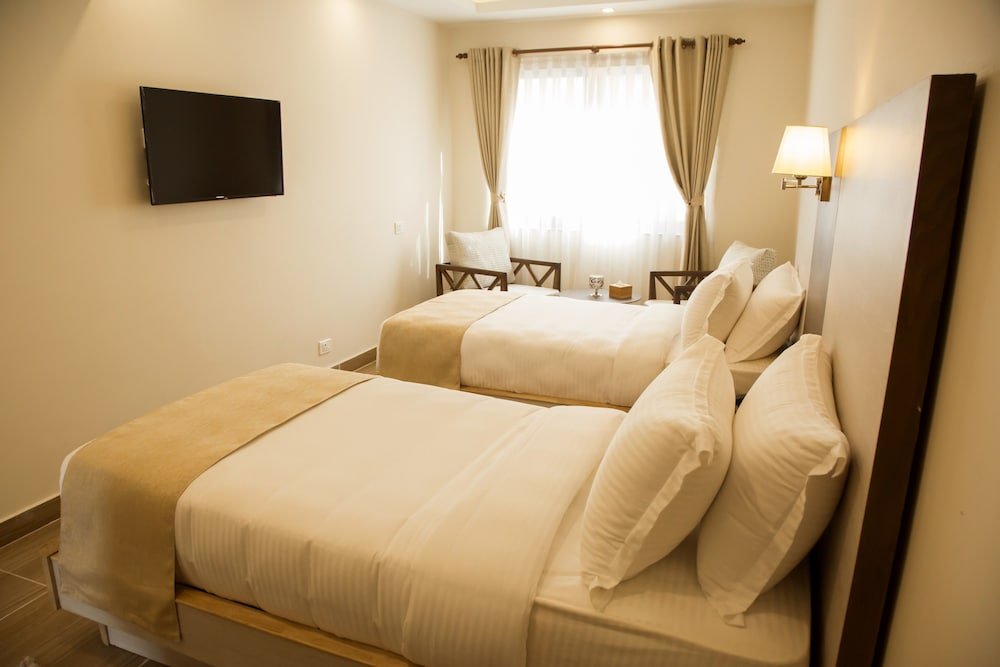 Фото Sarovar Residency Serviced Apartment Hotel