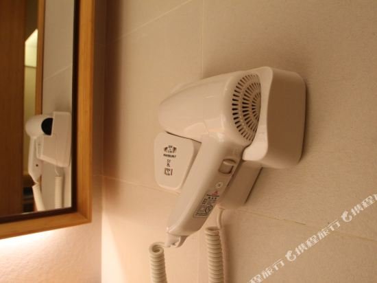 Фото Ji Hotel Shanghai The Bund Tiantong Road