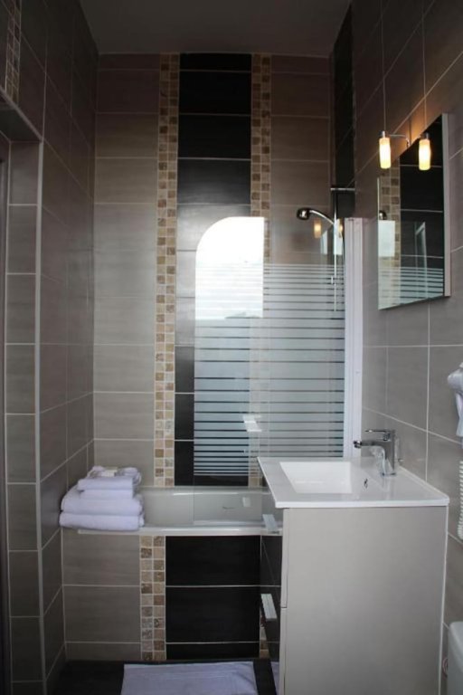 Фото Hôtel Souvenirs de Familles