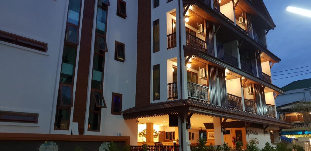 Фото Chada Mantra Hotel