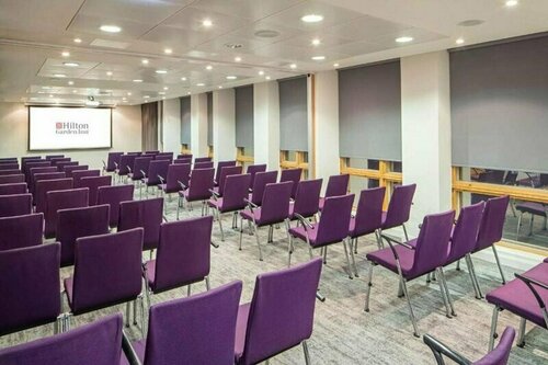 Гостиница Hilton Garden Inn Birmingham Brindleyplace в Бирмингеме
