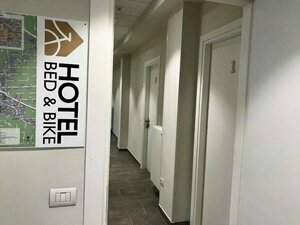 Гостиница Hotel Bed & Bike в Чезене