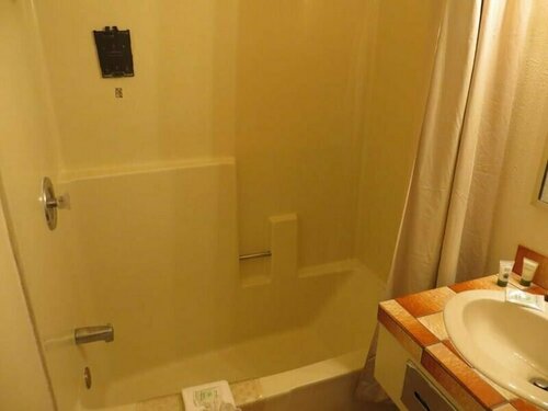 Гостиница Saddle West Hotel and Casino and Rv Park в Парампе