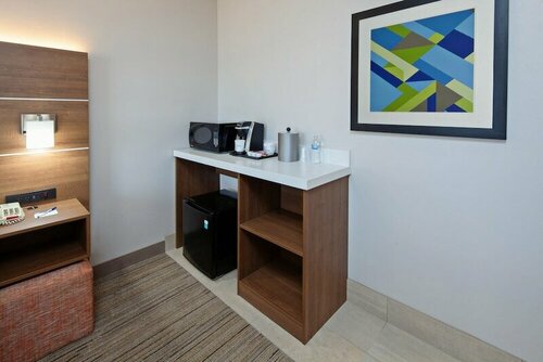 Гостиница Holiday Inn Express в Эскондидо