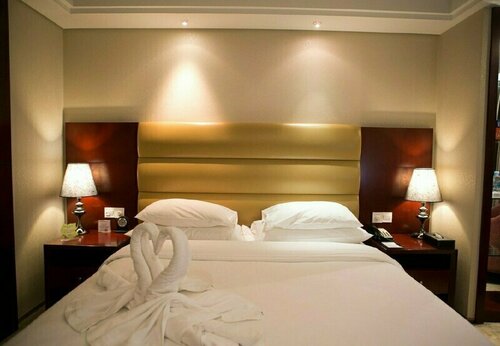 Гостиница Howard Johnson Business Club Shaoxing в Шаосине
