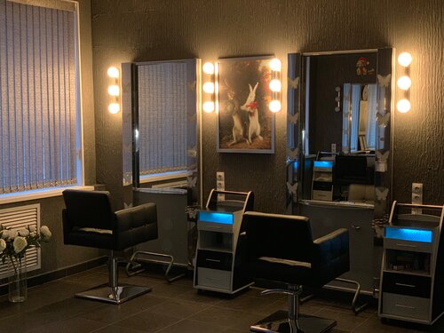 Порно анасы еңкейіп, ұлы көрді