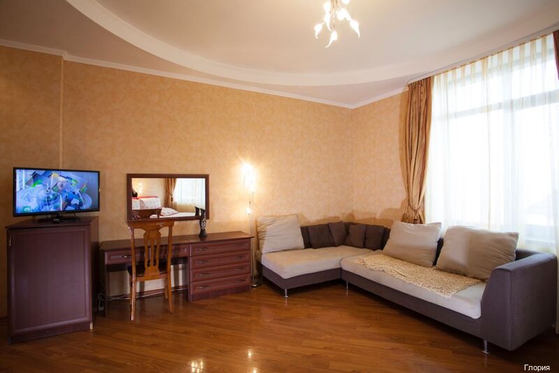 Фото Глория