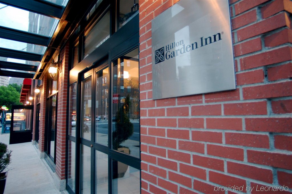 Фото Hilton Garden Inn Tribeca