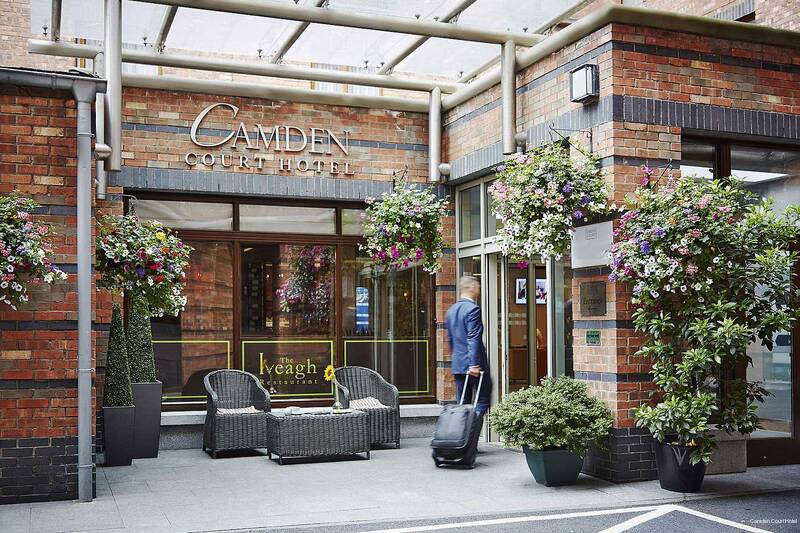 Фото Camden Court Hotel