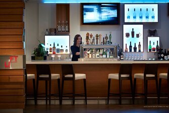 Фото Delta Hotels by Marriott Ottawa City Centre