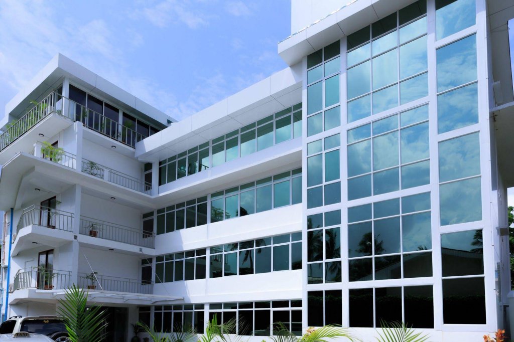 Фото отеля 1