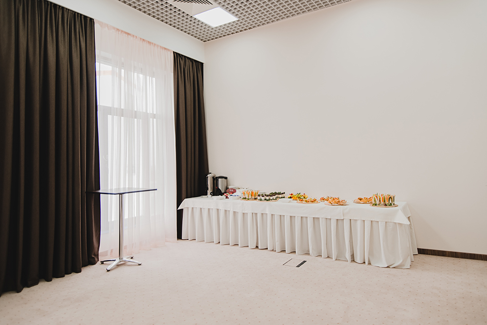 Фото Skypoint Hotel