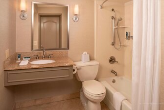 Фото Four Points by Sheraton Jacksonville Beachfront