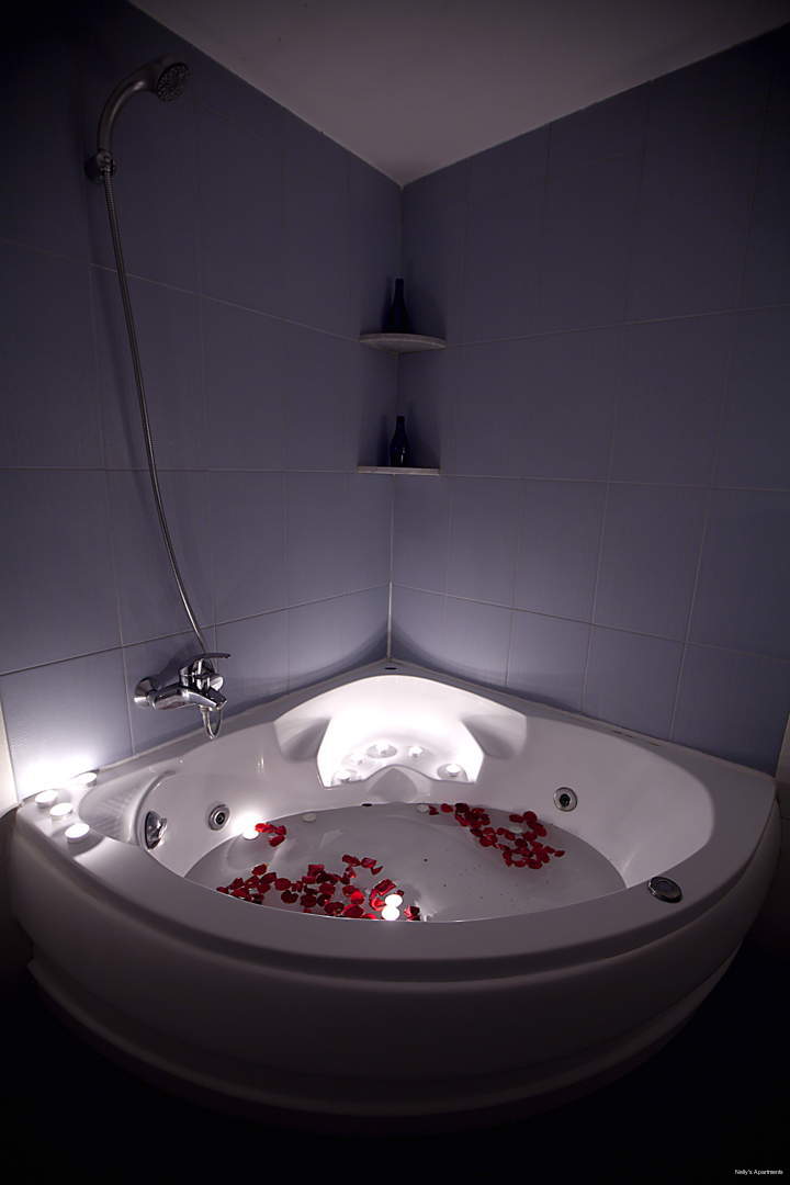 Фото Nelly’s Hotel & Apartments