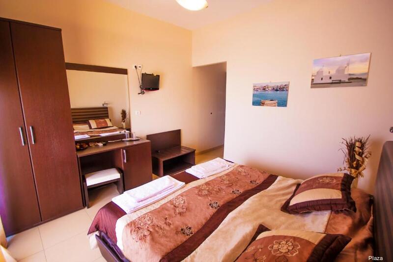 Фото Hotel Plaza