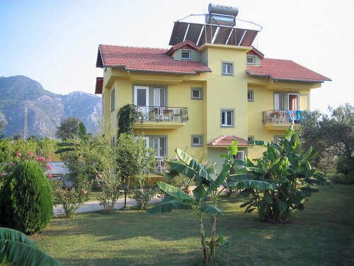 Хостел Villa Summer Life в Дальяне