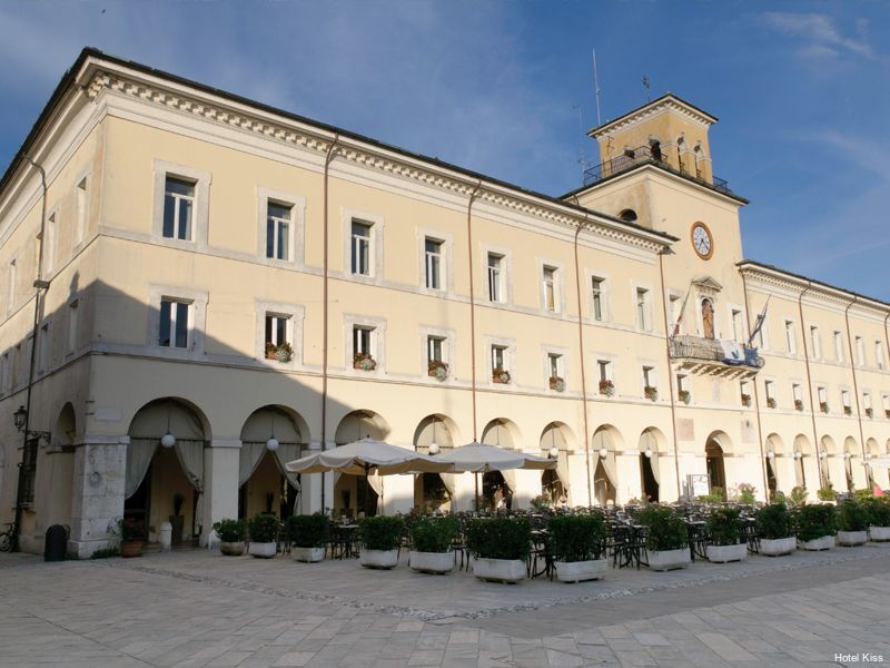 Фото отеля 3