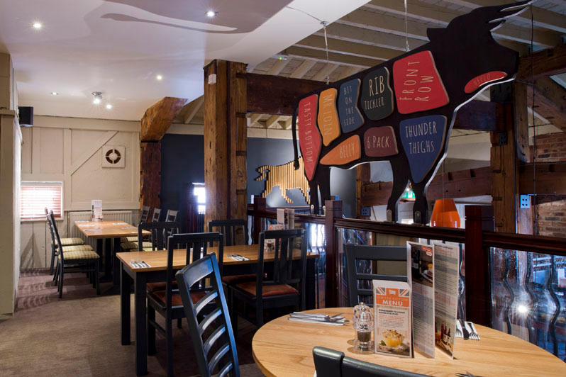 Фото Premier Inn Cambridge North - Girton