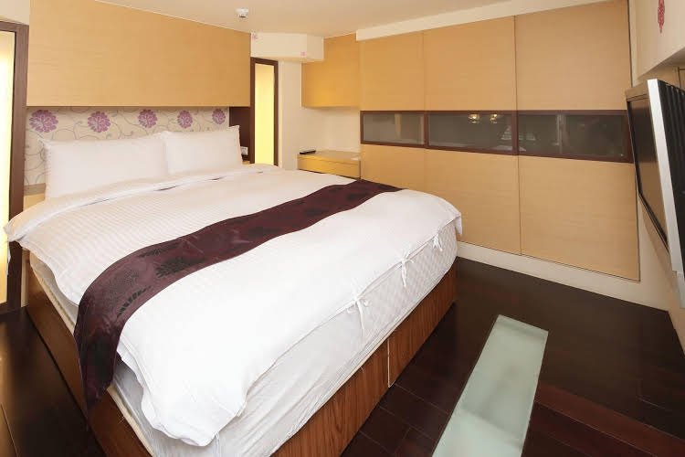 Фото 58 Hot Spring Hotel