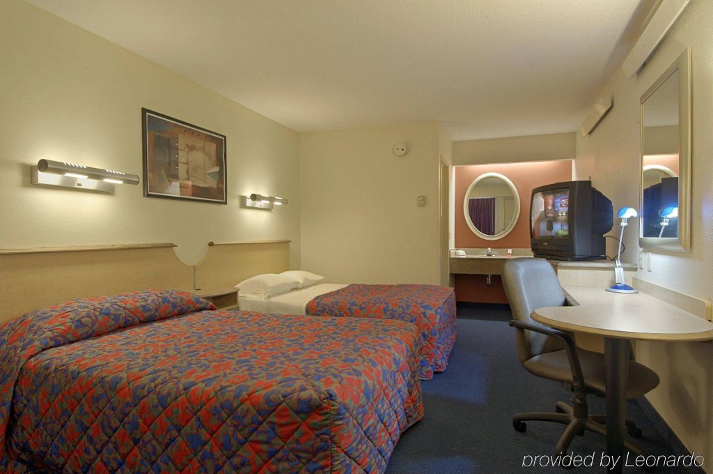 Фото Red Roof Inn Chicago - Lansing