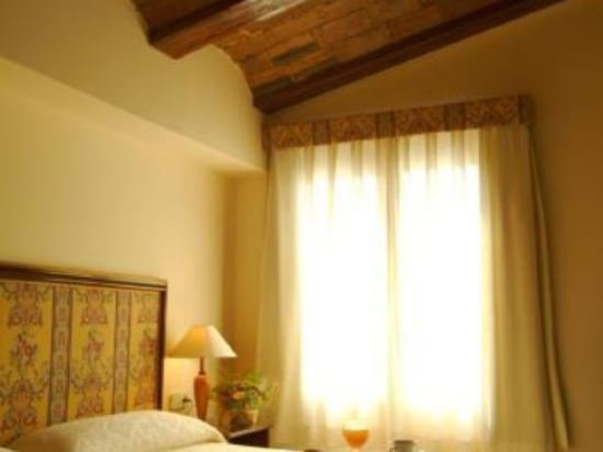 Фото Отель AD Hoc Monumental