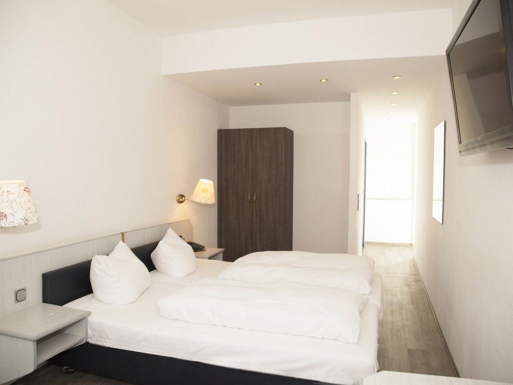 Фото a&o Köln Hauptbahnhof